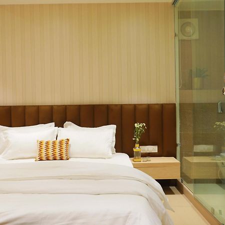 Hotel 16 Delhi  Esterno foto